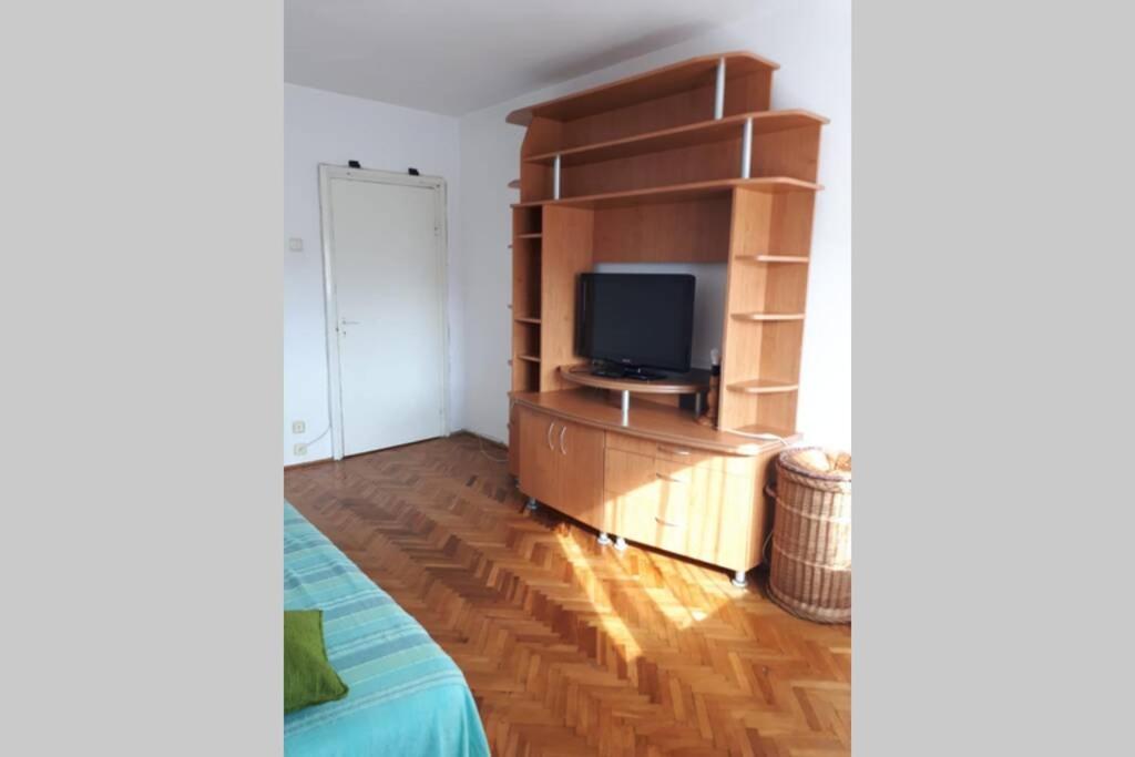 Cosy 2-Bedroom Apartment With An Amazing Panorama Deva Exteriör bild
